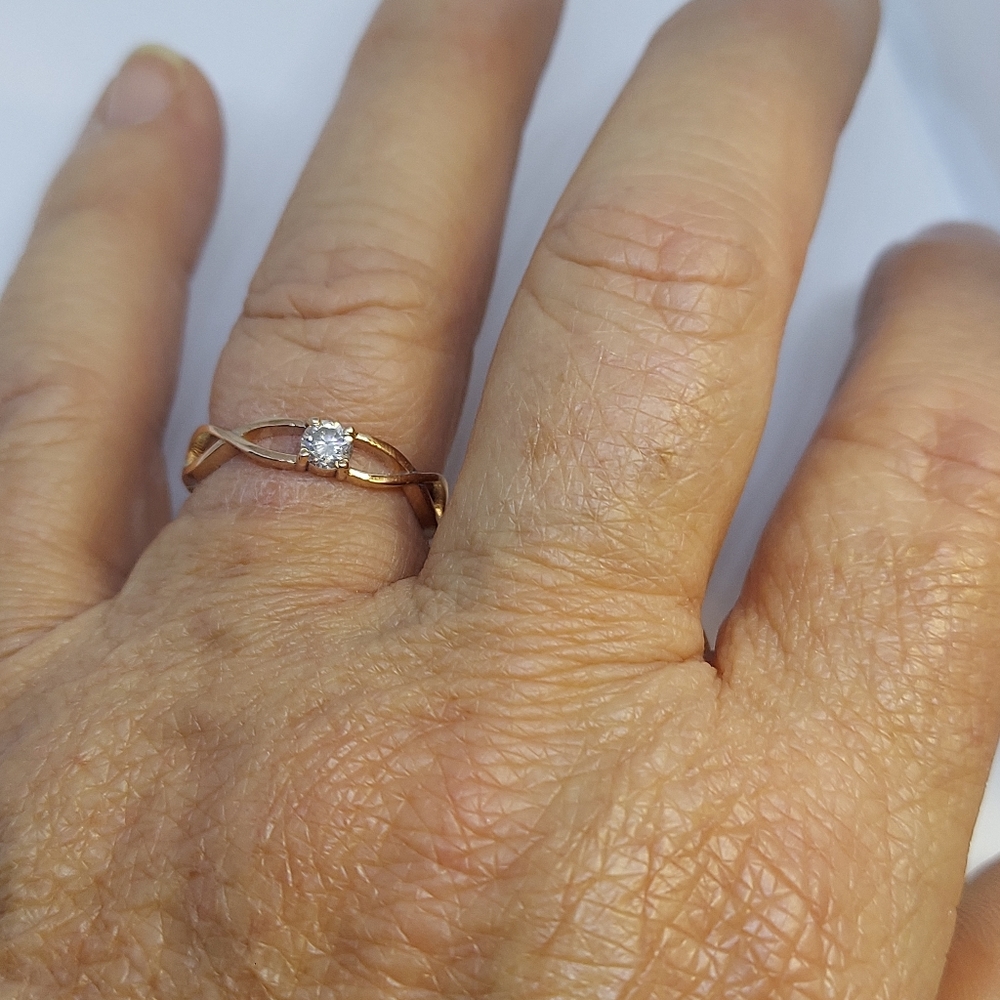 Moissanite Promise Ring - Picture 4 of 12